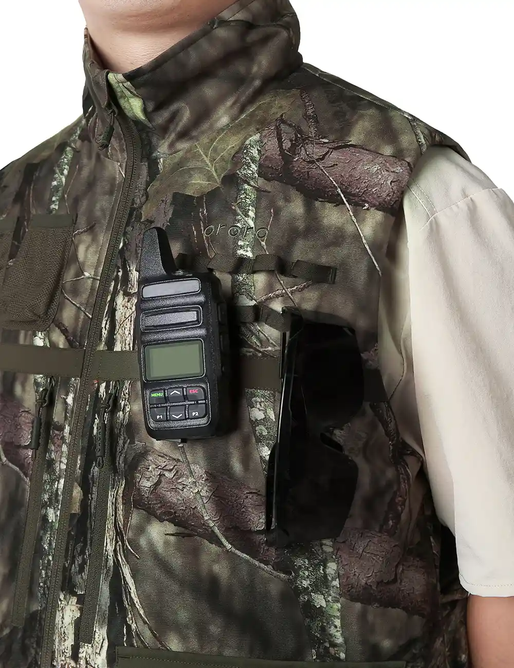 Men's Heated Hunting Vest - Camouflage, Mossy Oak® Country DNA (Apparel Only) (Final Sale) - Image 12
