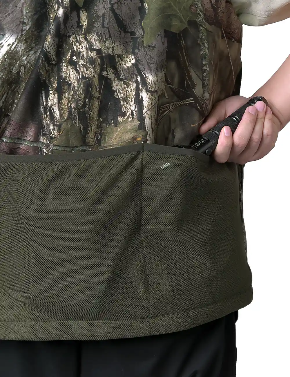 Men's Heated Hunting Vest - Camouflage, Mossy Oak® Country DNA (Apparel Only) (Final Sale) - Image 13