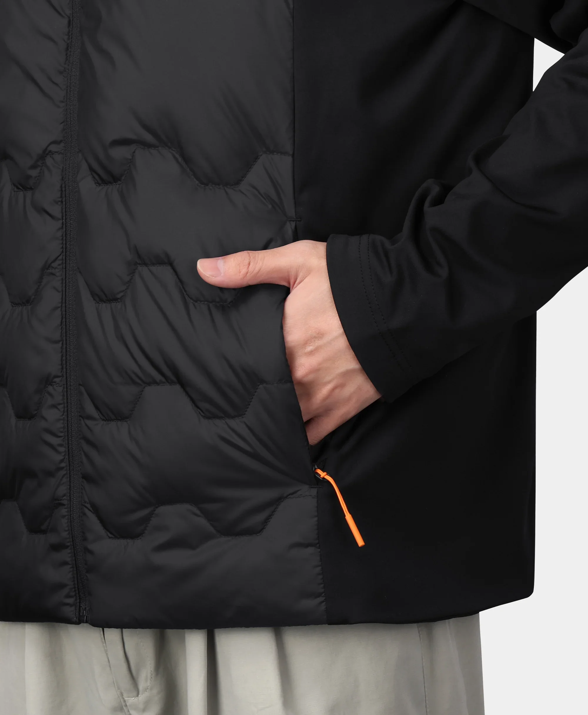 Verbier Men's 4-Zone Heated Down Jacket - Image 9
