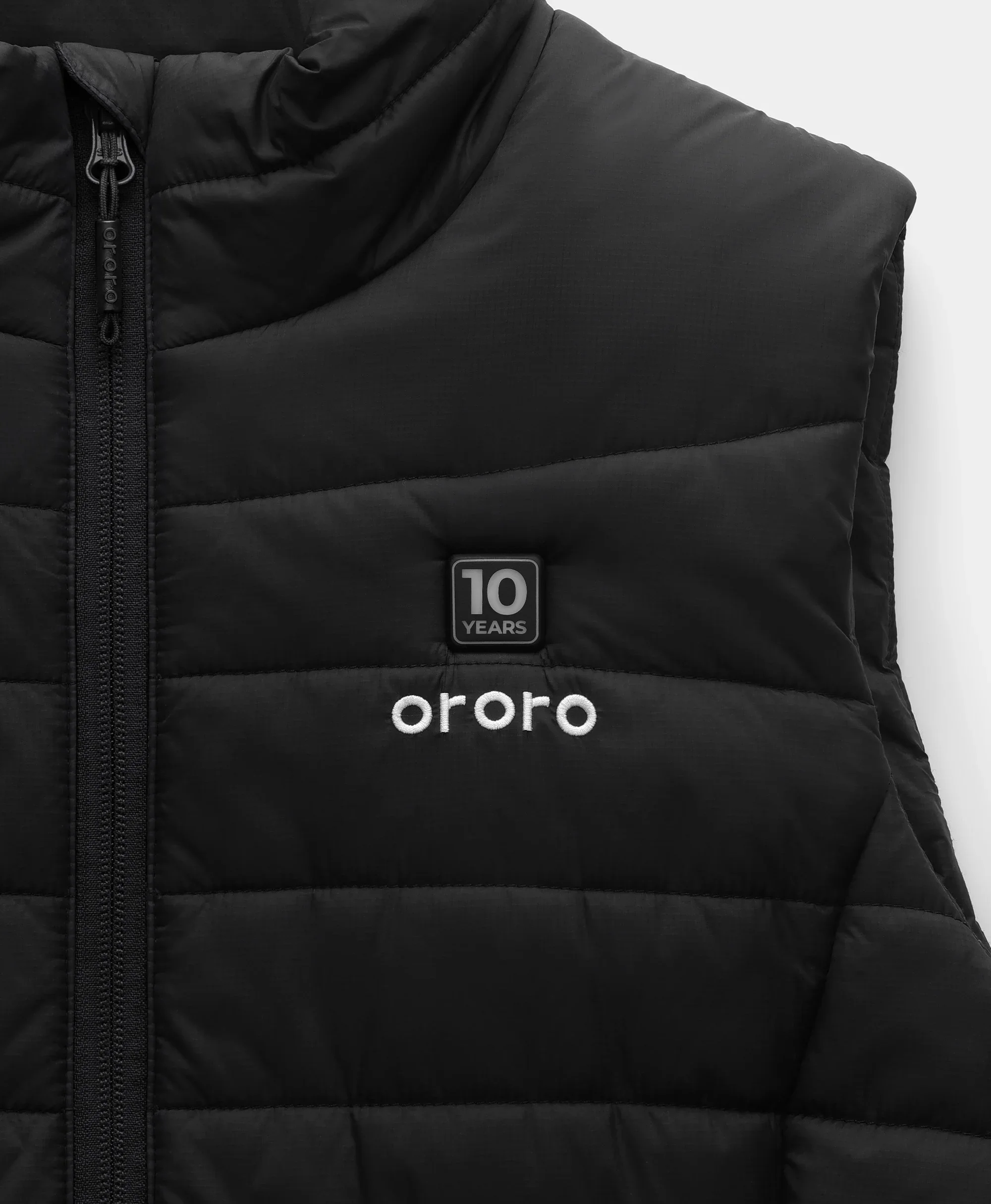 Women's 4-Zone Classic Heated Vest (10-Year Anniversary Limited Edition) - Black - Image 4