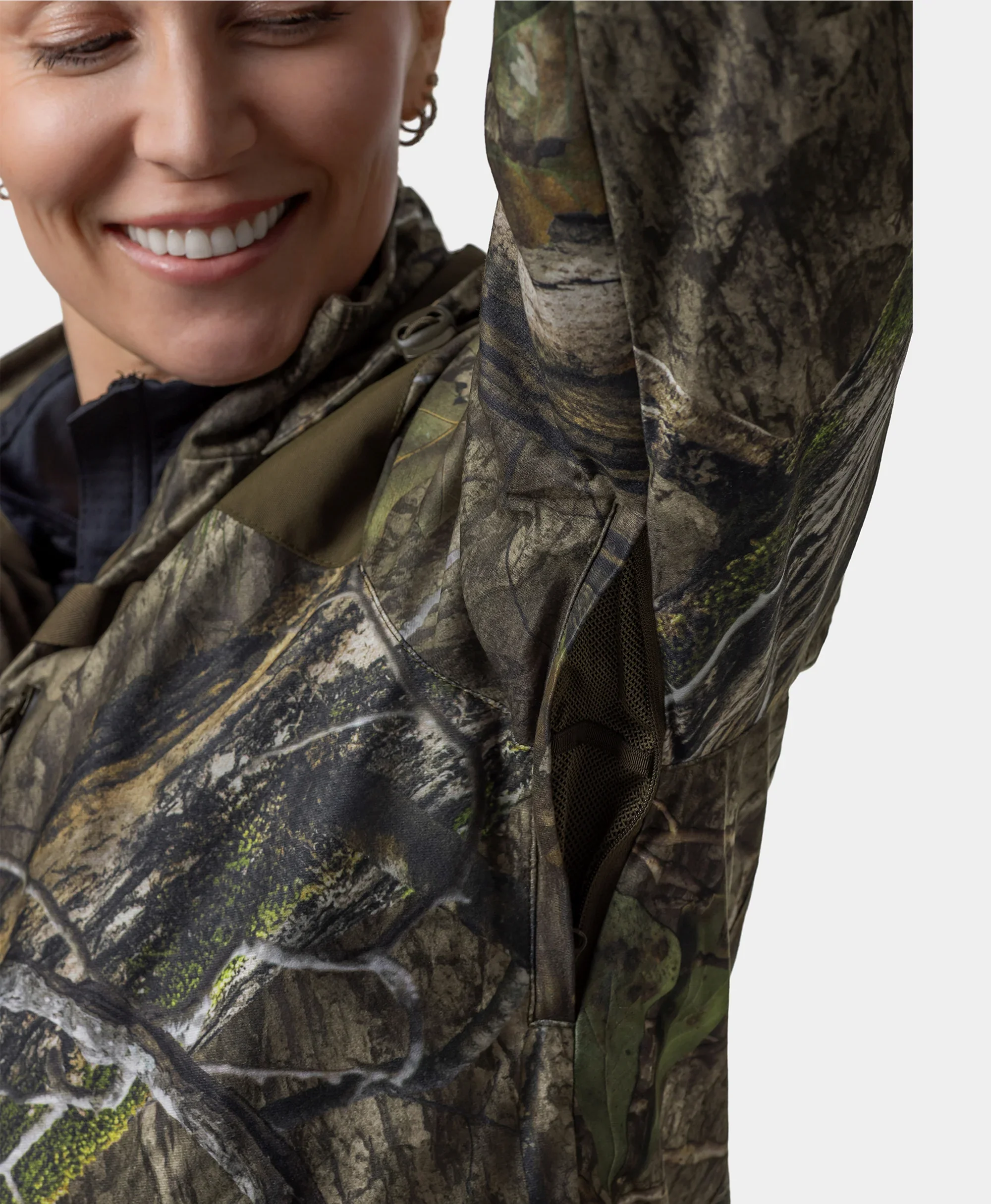 Women's Heated Hunting Jacket - Camouflage, Mossy Oak® Country DNA (Apparel Only) (Final Sale) - Image 8