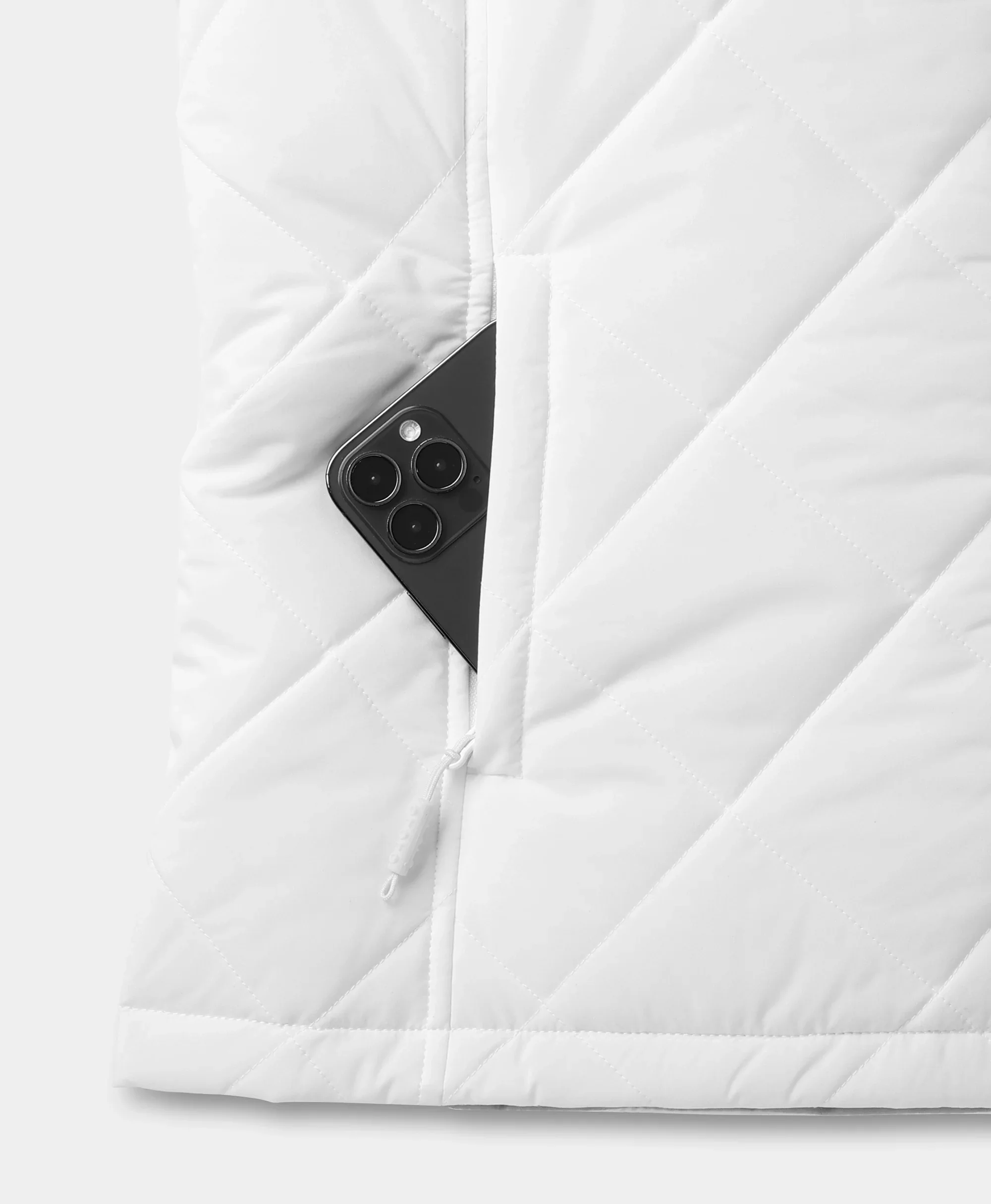 (Open-box) Women’s Junior 4-Zone Heated Quilted Vest (Battery Set Not Included) - Image 8